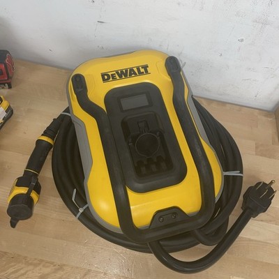 DEWALT Level 2 EV Charger - 40 Amp 240V Bluetooth WiFi NEMA 14-50 Plug - OB
