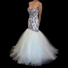 NWT Mori Lee Strapless Trumpet Wedding Dress with Embroidered Roses size 4