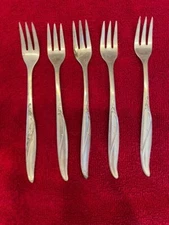 Set of 5 Vintage* ORIGINAL*Rogers & Bros Appetizer*Seafood*Hors d’Oeuvres Forks