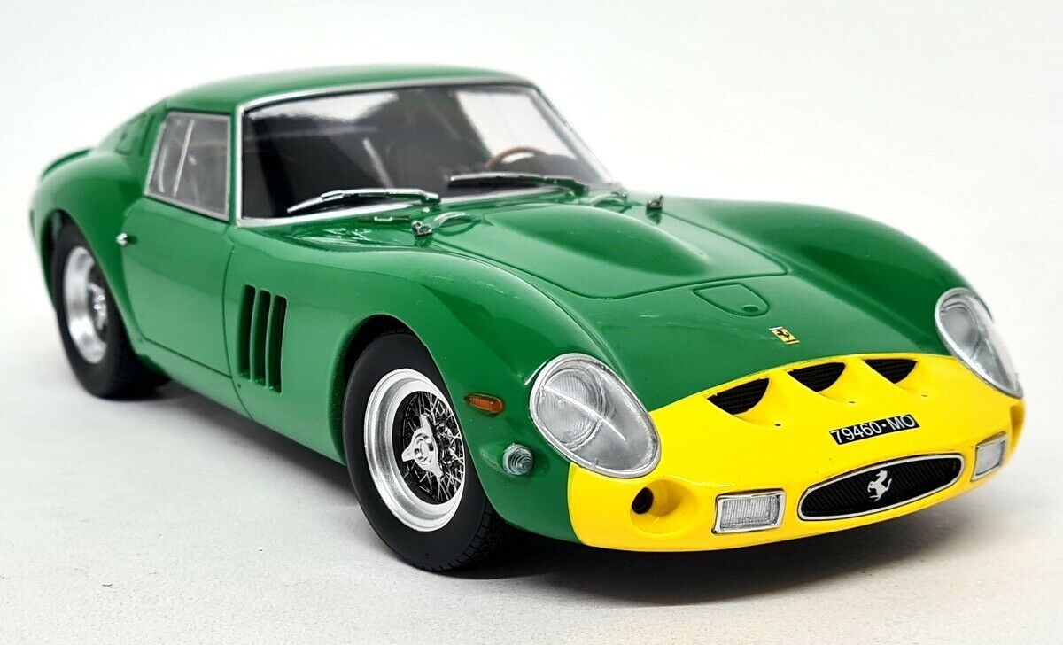 KK 1/18 - Ferrari 250 GTO Chassis 37 67 1962 Green + Roundels Diecast Model Car