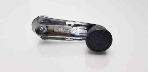 VW PASSAT Variant B5 3B6 Fensteröffnungsgriff 443837581D 1.90 Diesel 31109388
