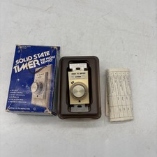 Dynascan NIGHT SENTRY Timed Light Control WT-341 - New, Open Box