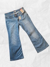 Levi  s Women's Super Flow Flare Jeans Size 33x32 Classic High-Rise Flared Denim