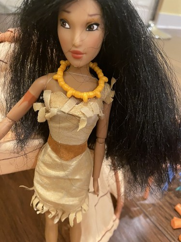 Disney POCAHONTAS POWHATAN VINTAGE DORFZELT & Zubehör - Bild 9 von 24