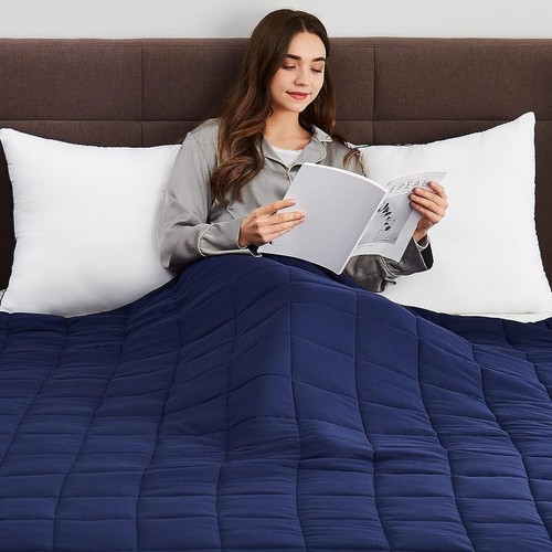 All-Season Weighted Blanket 15lbs 48"x72" - Cooling and Heating Features - Picture 8 of 9