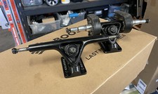 Boosted Board V2 Truck Set With Spacers -GOOD...