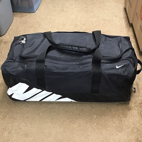 Nike Large Hockey Equipment Duffle Bag 