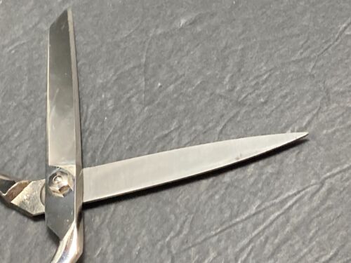 Fuller Brush Company 8 Inch Dressmaker Shears Scissors Brazil - Picture 9 of 11