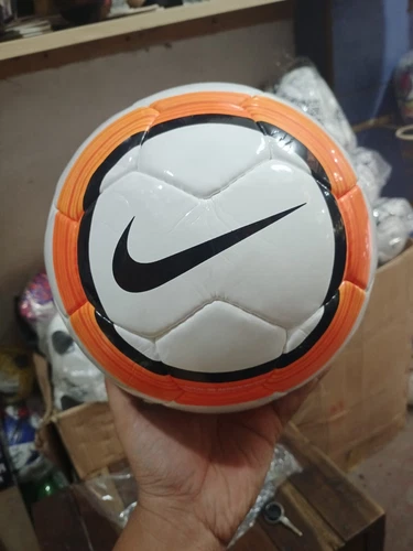 RARE NIKE TOTAL 90 AEROW | PREMIER LEAGUE SWIFT 2005-06 | MATCH Soccer BALL 5 - Picture 5 of 6