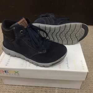 boys shoes size 12.5