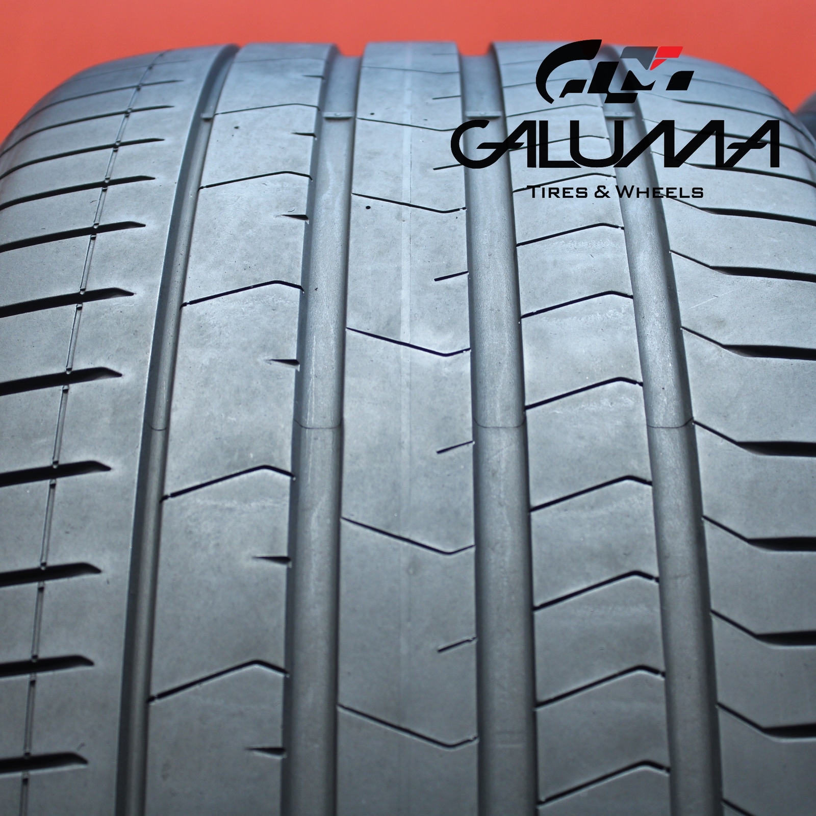 2X Tires Pirelli P Zero PZ4 305/35/21 305/35ZR21 3053521 109Y BENTLEY #62881