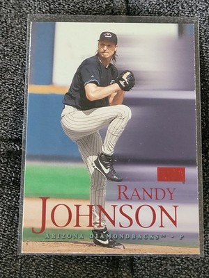 Randy Johnson 2000 SKYBOX STAR RUBIES 155SR
