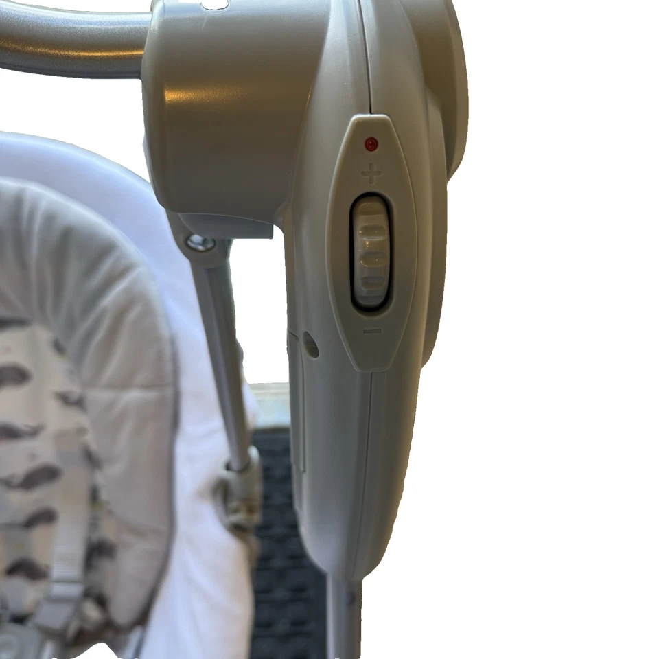 Columpio compacto para bebé GRACO Slim Spaces excelente Foto 4 de 4