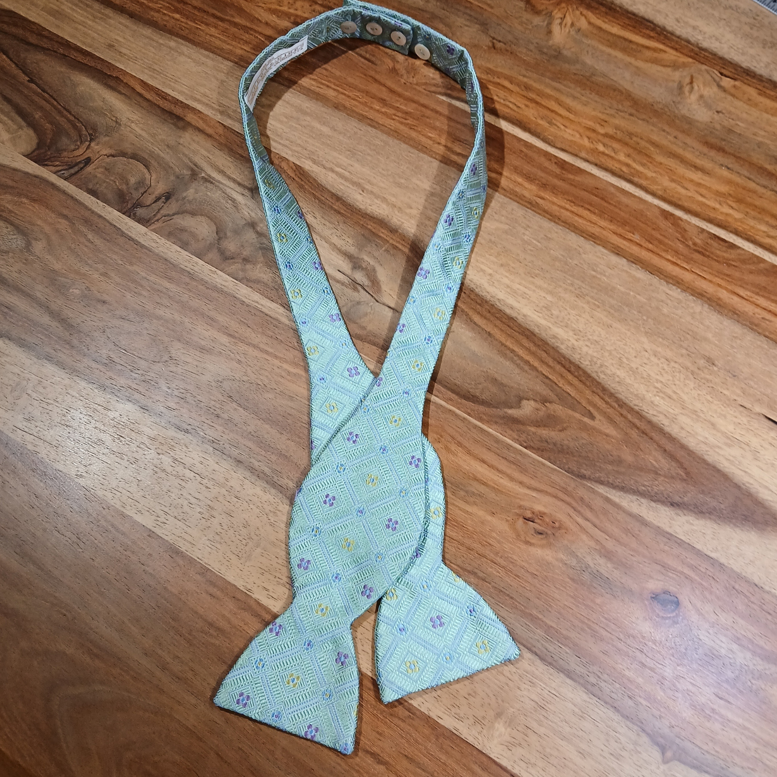 Bow Tie by Carrot & Gibbs Adjustable Hand-Sewn USA 100% Pastel Foral Geometric