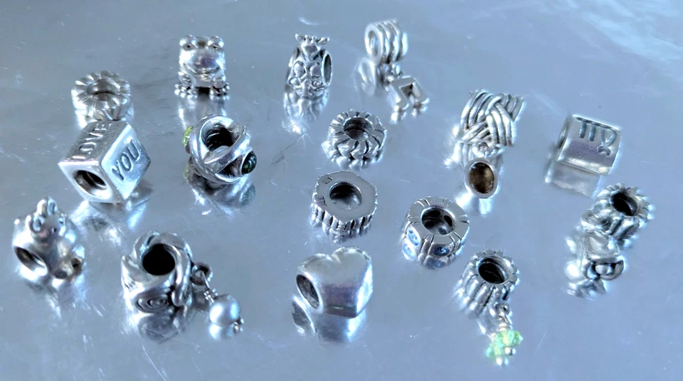 Lote De Colección Dijes Pandora Plata 925 16 Dijes Auténticos ALE + Espaciadores + 7 Sin Marcar Foto 3 de 4