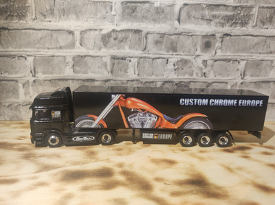 Schuco 1:87 Koffer-SZ ''Custom Chrome Europe'' unbespielt ohne OVP
