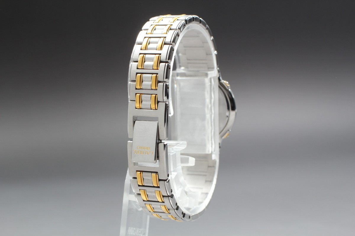 Near MINT Seiko Laurel 2F50-0720 Gold Two-Tone Round Quartz Womens