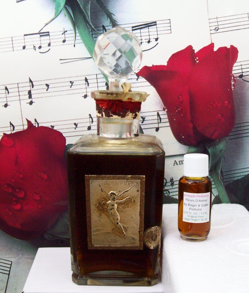 ROGER & GALLET ” FLEURS D‘AMOR ” Fleurs D'Amour By Roger & Gallet Perfume 0.25 Oz. NWOB. From Large
