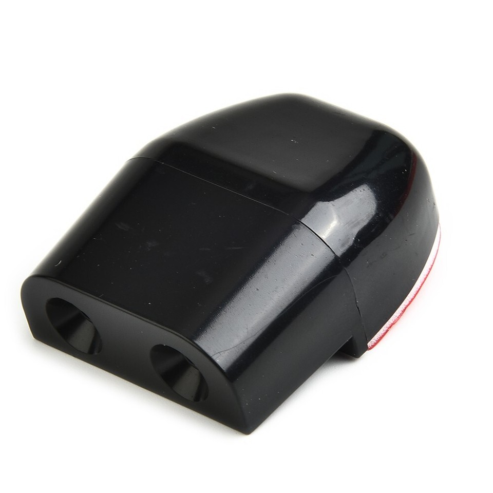 New Useful Animal Repellent Animal Whistles Alert Above 60km/h Black