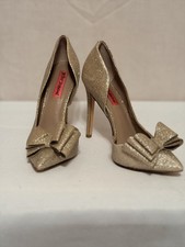 Betsey Johnson Womens Prince Gold Slip On Bow D'Orsay Heels Size 7.5 Wedding