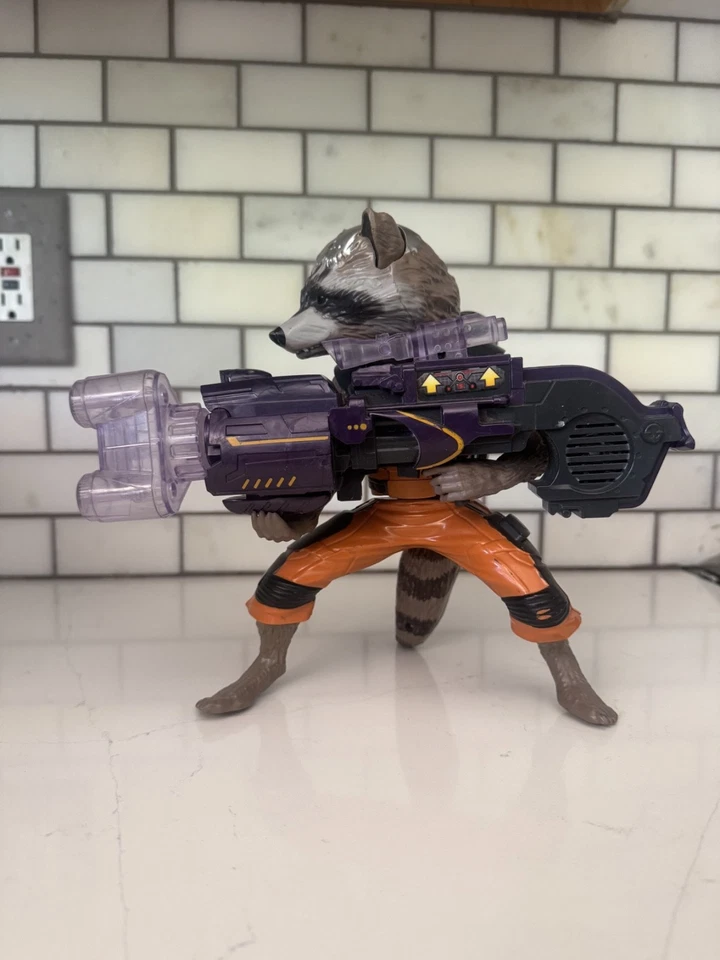 Marvel Guardians of The Galaxy Big Blastin' Rocket Raccoon Electronic Figure VGC - Image 4 of 4