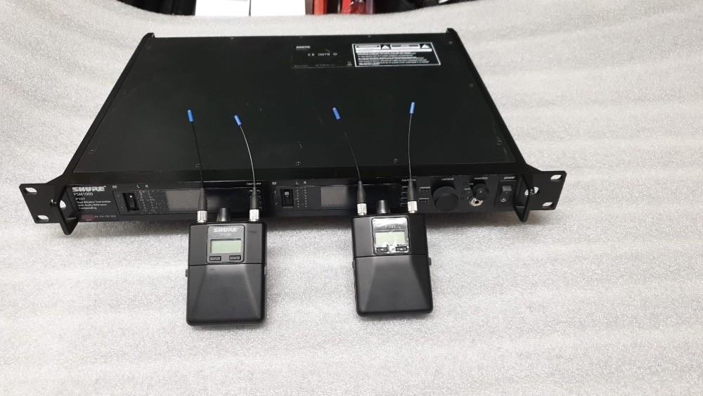 Shure PSM1000 IEM System mit 2 x P10R Bodypacks  in Ear P8 710-790Mhz !!!