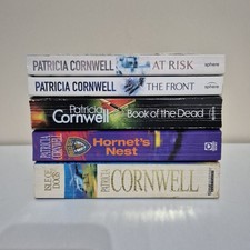 Patricia Cornwell 5 Book Bundle At Risk, The Front Book Of The Dead Isle of Dogs