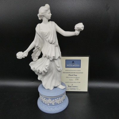Wedgwood BLAU Jasperware FLORAL POSY #156 Dancing Hours FIGUR + COA Ref w