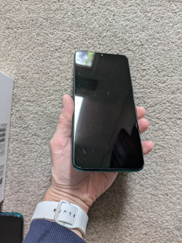 Xiaomi Redmi Note 8 Pro 6GB RAM, 128GB ROM, Verde Bosque Foto 2 de 4