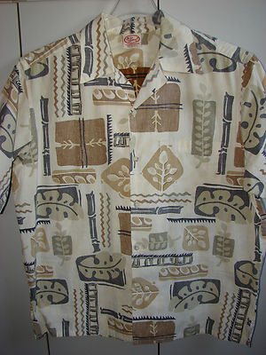 Go Barefoot  Mens Large  Simple Floral Shapes & Tapa on Beige/Mint