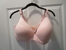 VICTORIA'S SECRET INFINITY FLEX LIGHTLY LINED WIRELESS PLUNGE PINK BRA SIZE 40DD