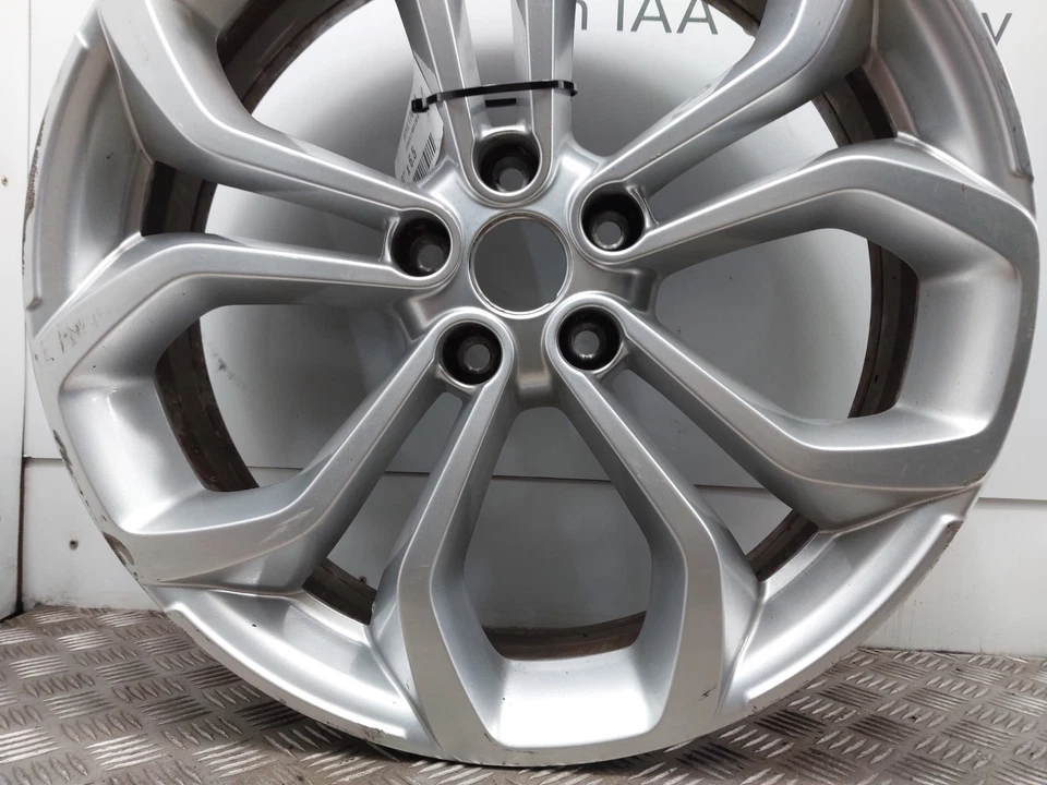 ALLOY WHEEL RENAULT GRAND SCENIC 20 Inch Rim 5x114.3 ET33 403007153R - Image 4 of 4