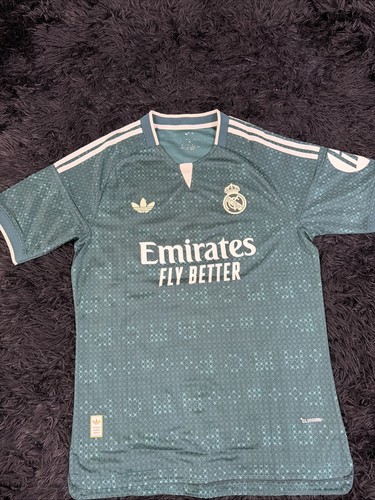 Real Madrid 26/27 Away PLAYER VERSION SLIM FIT Jude Bellingham Jersey