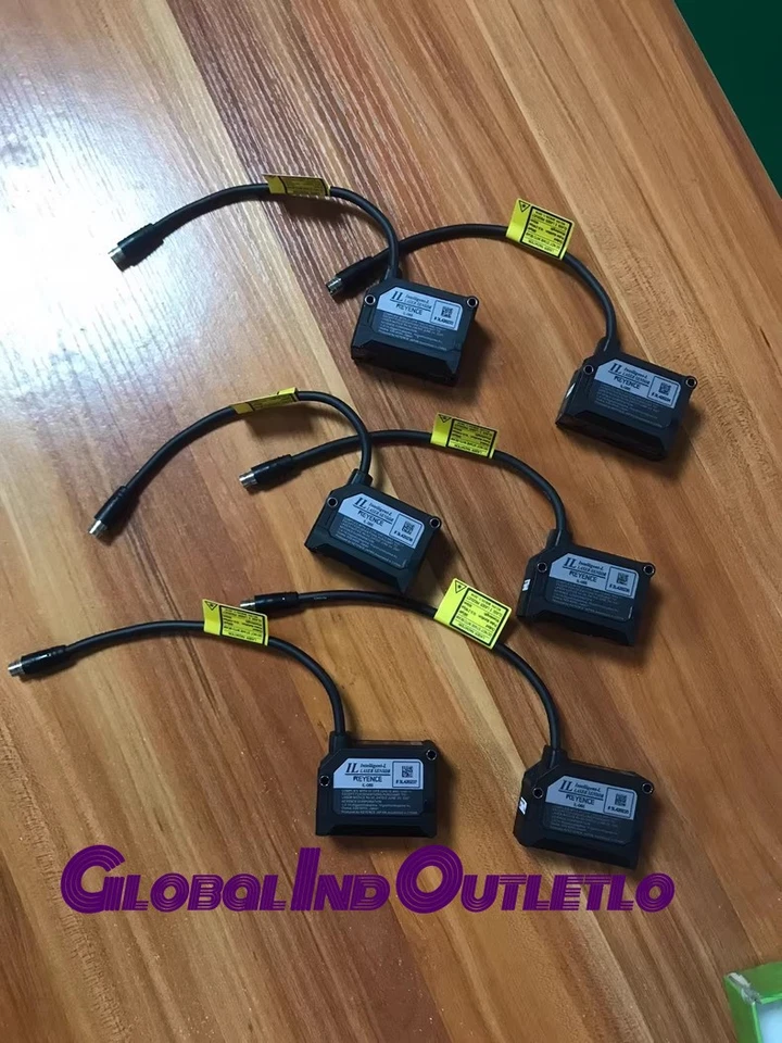 1PCS Brand New Keyence IL-065 Laser Displacement Sensor free Expedited Shipping - Image 3 of 4