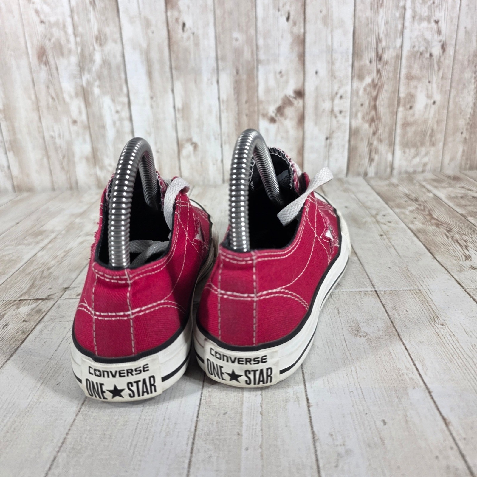 Converse One Star Canvas Low Top Sneakers Fuchsia Pink Women's Size 5.5 thumbnail 3