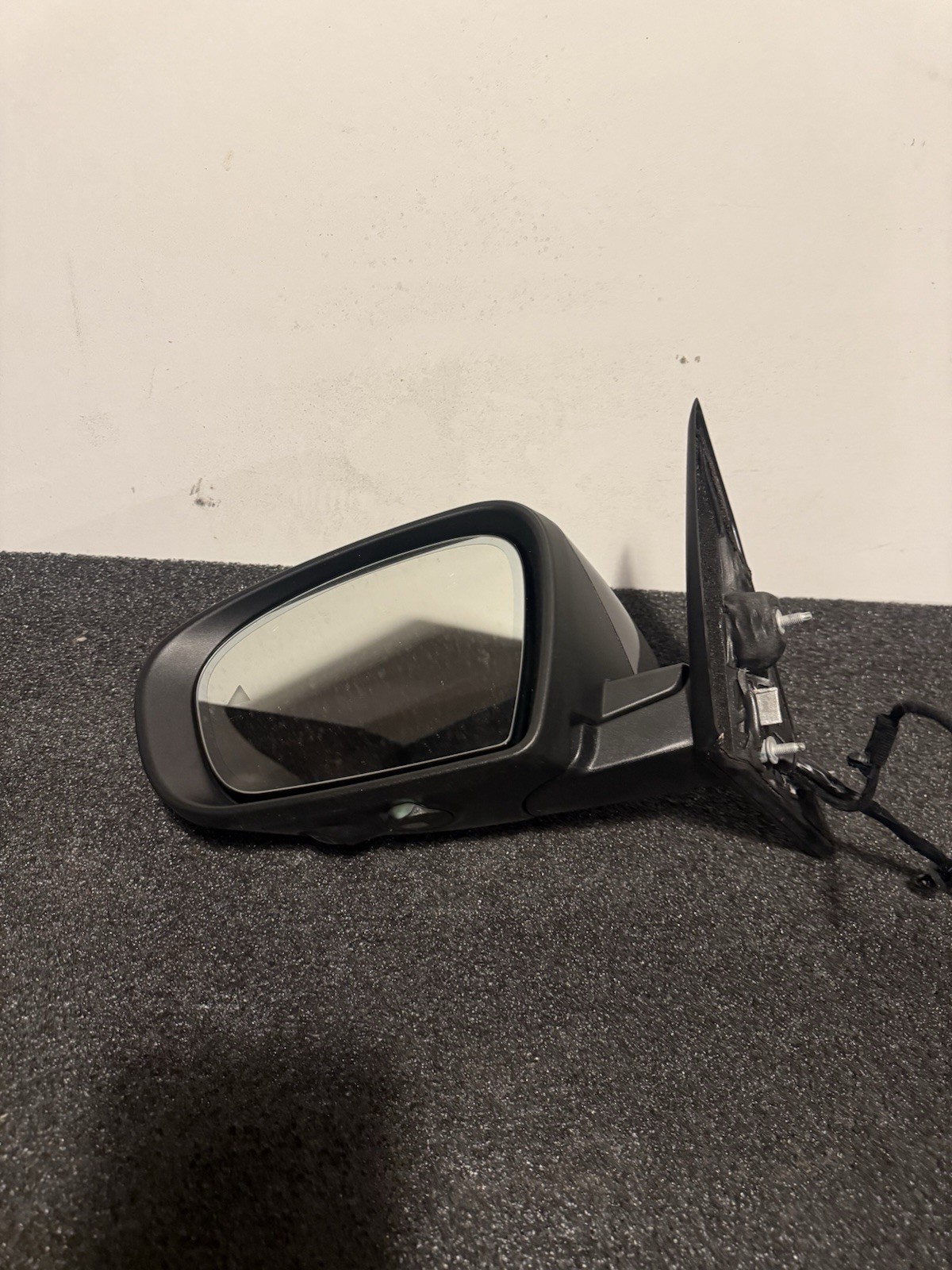 2017 - 2021 MASERATI GHIBLI FRONT LEFT SIDE DOOR REAR VIEW MIRROR OEM W Camera