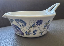 FIGGJO Lotte Hand Painted Sauce Boat Turi Design Norway 1960s MCM