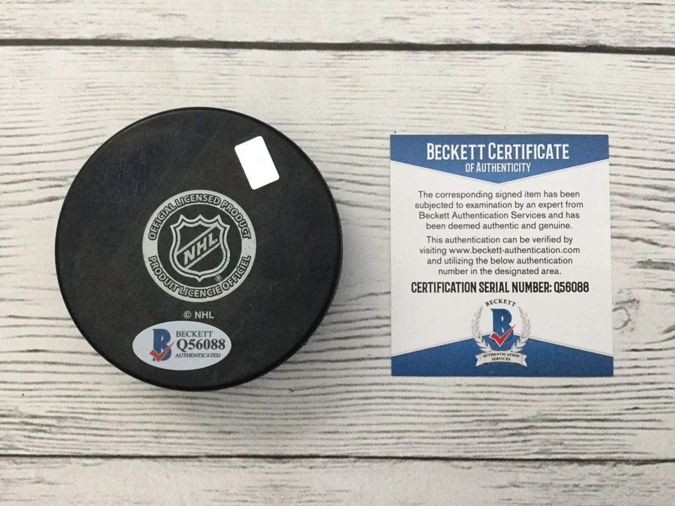 Disco de hockey Brent Burns firmado autografiado SJ San Jose Sharks Beckett certificado de autenticidad BAS a Foto 2 de 2