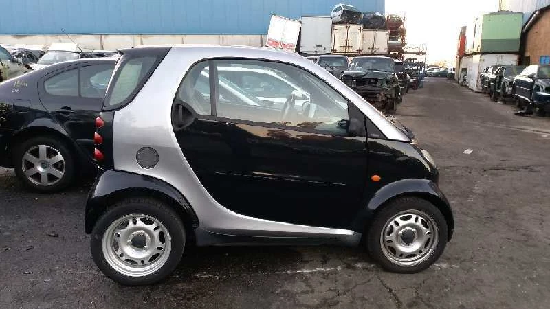 bremssättel vorne rechts für SMART CITY-COUPE 0.7 1998 32243 457375 Foto 4 de 4