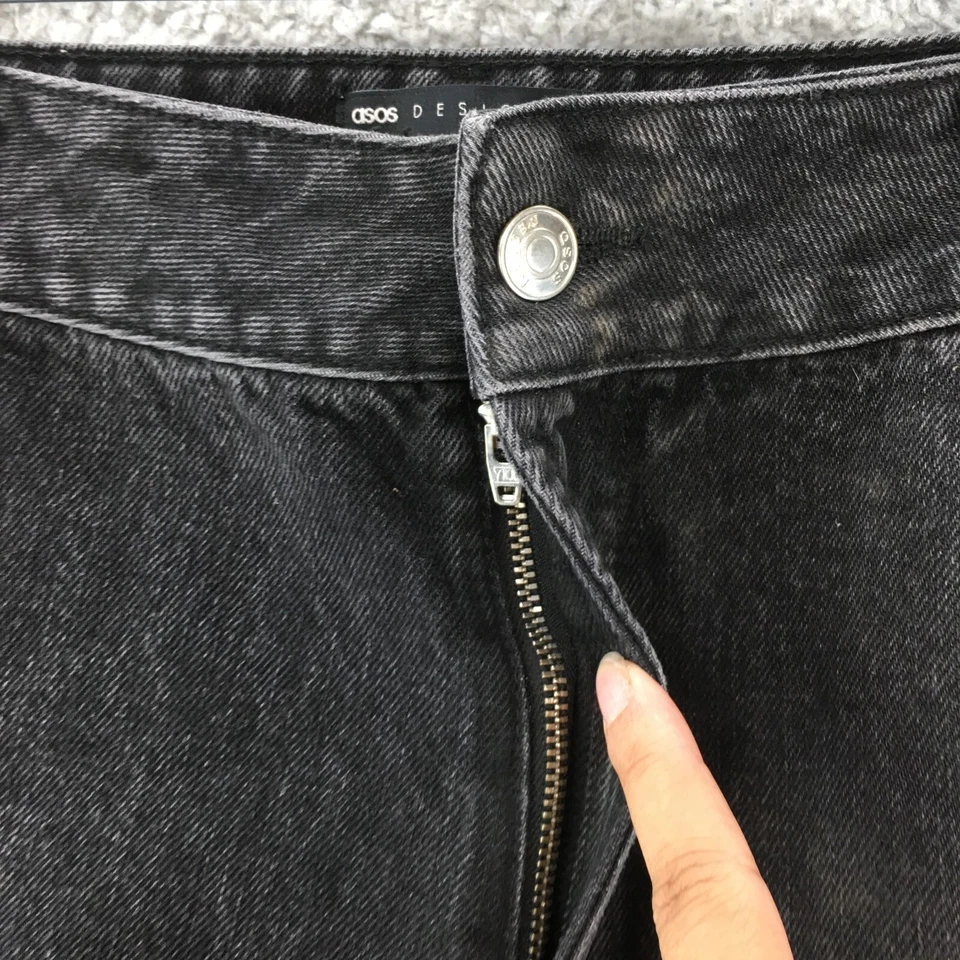 Pantalones de mezclilla para mujer Asos Design Mom 14 curvas negros pierna cónica tiro alto cremallera mosca Foto 4 de 4