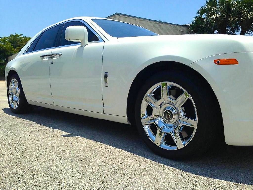 Factory Rolls Royce Wheels Tires New Chrome Set 4 Genuine OEM Ghost Dawn Wraith