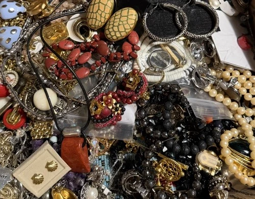 Vintage~Now Jewelry Lot All Wear Resell Collectible 925 Silpada Trifari Kendra S