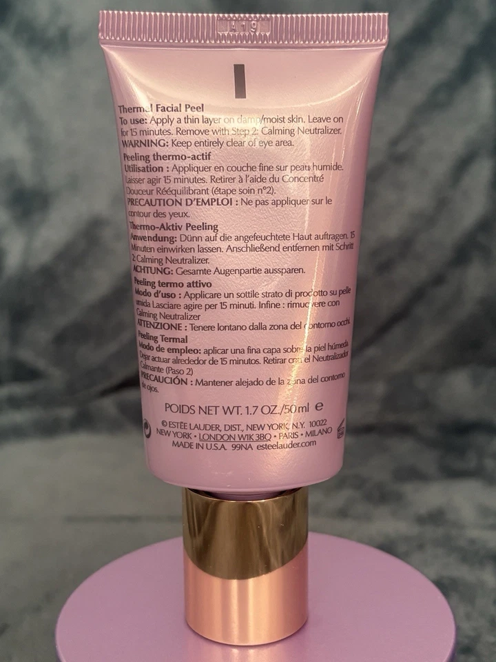 Estée Lauder Perfectionist Peel Steps 1 & 2 Thermal Calming Neutralizer Pads - Image 4 of 4