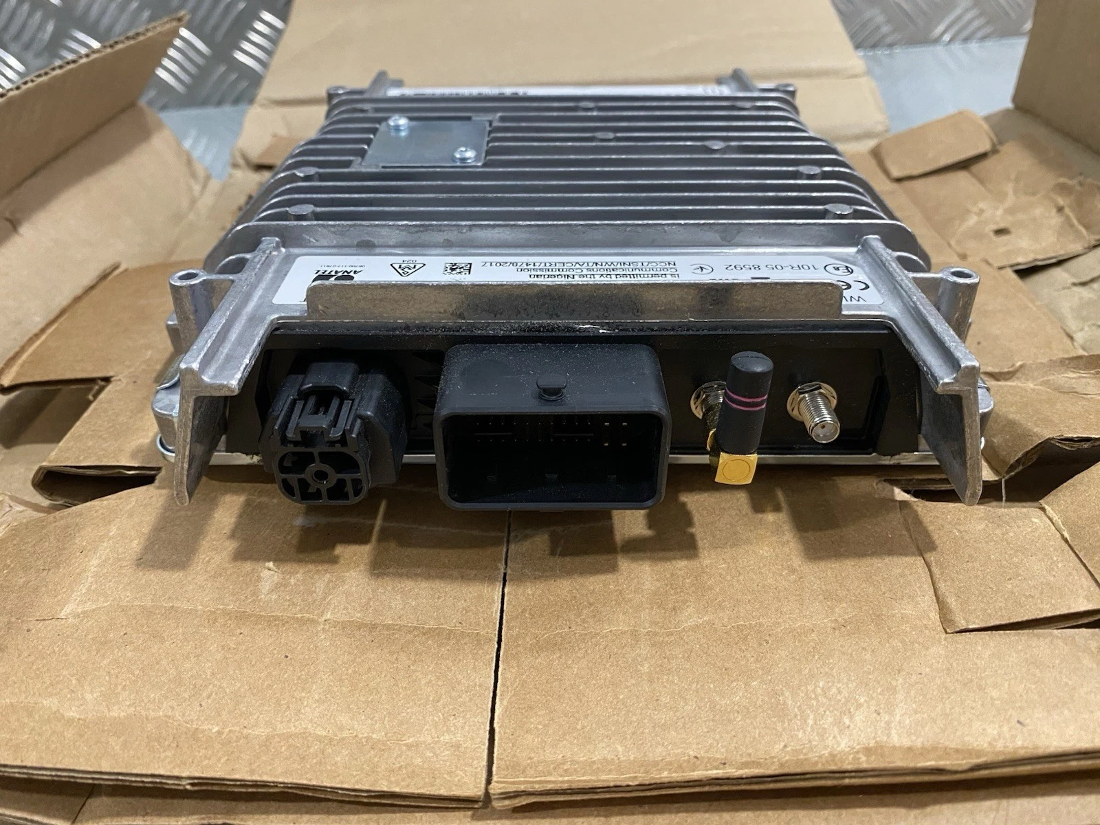 John Deere Modular Telematics Gateway 4G LTE PFA11991 BPF11944 - New Inc VAT 7