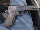 Airsoft Glock BB pistol. LOCAL PICKUP Near Worthington Square — photo 1