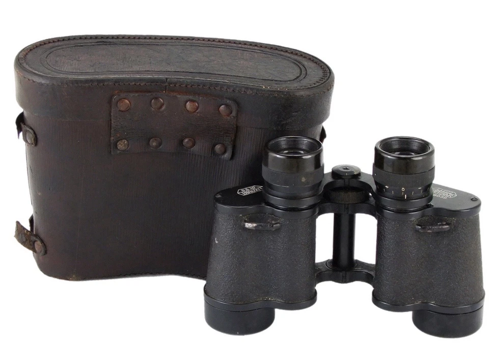 Excellent Leitz 8x30 Binuxit  Porro Prism Binoculars 8x30 in Case - Image 4 of 4