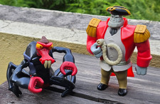 Disney Treasure Planet Spider Scroop  Mr Arrow McDonalds Happy Meal Toys 2002