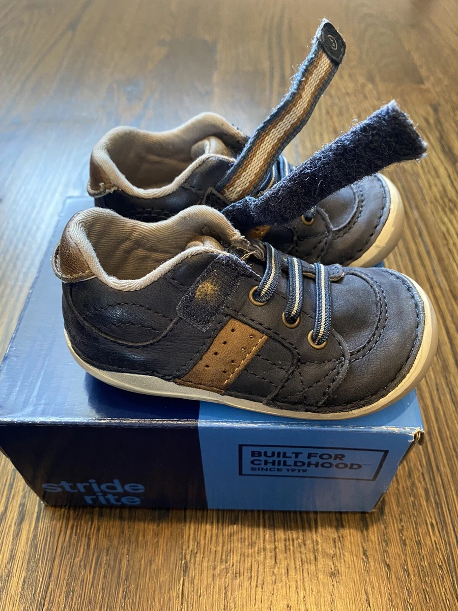 Stride rite shop wide baby shoes
