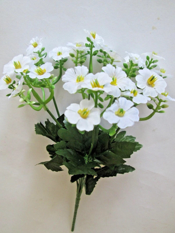 MARKENLOS BLUMENSTRAUß am Stiel 28cm Schmuck viele weiße Blüten Geschenk Wohnkultur Deko