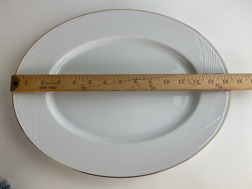 Dansk International Designs Ltd. Brocade Gold 14.5” Oval Serving Platter - Picture 4 of 6